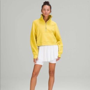 Oversized scuba funnel neck